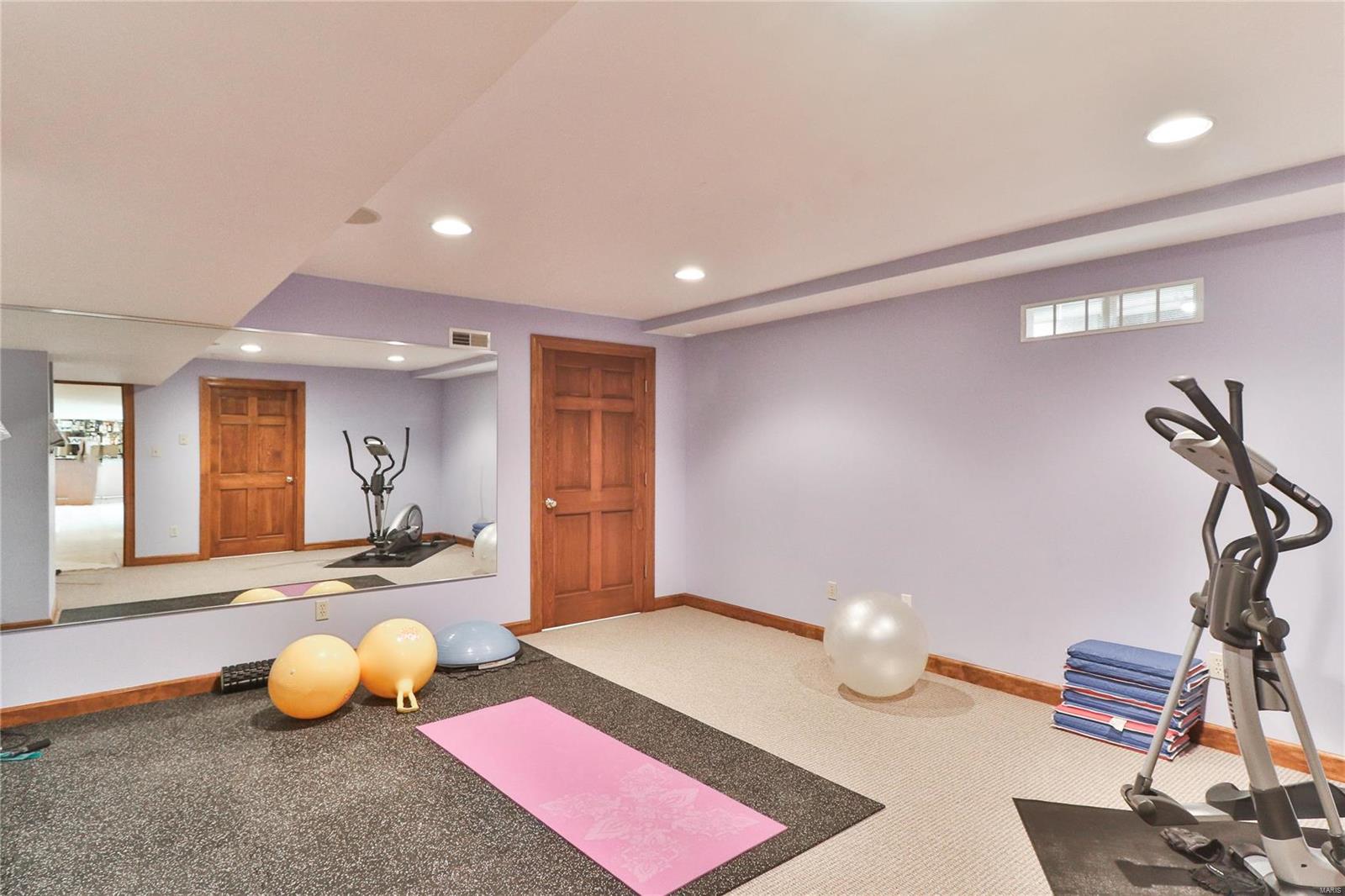 Frontenac Place - Residential