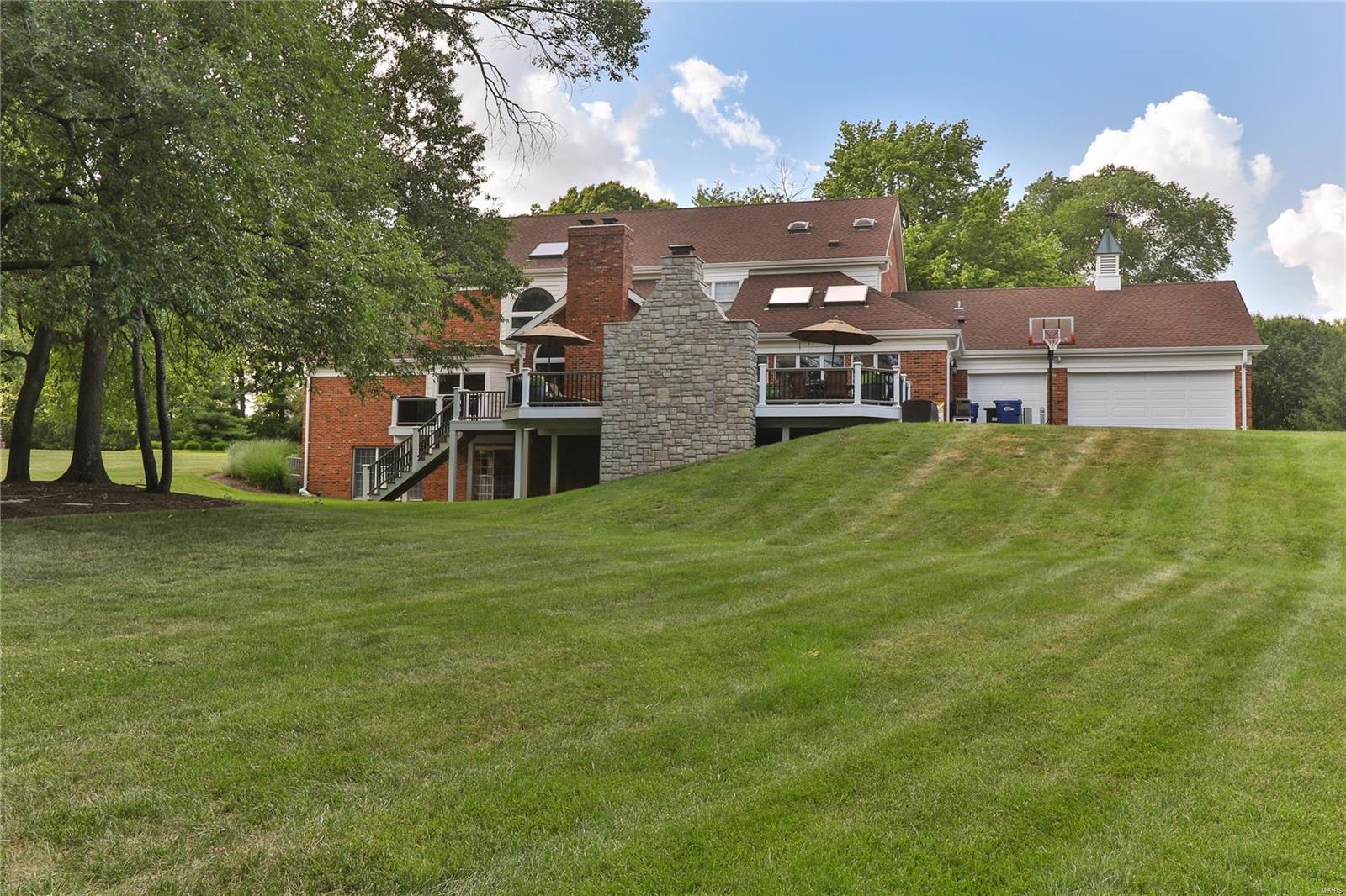 Frontenac Place - Residential