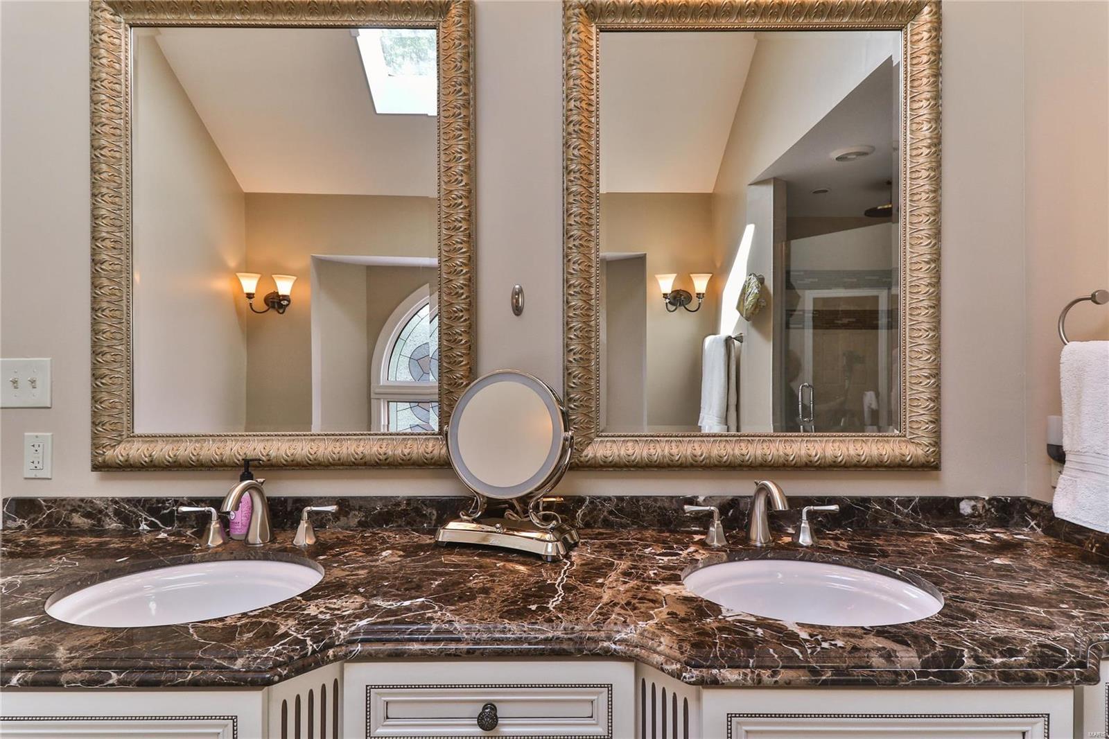 Frontenac Place - Residential