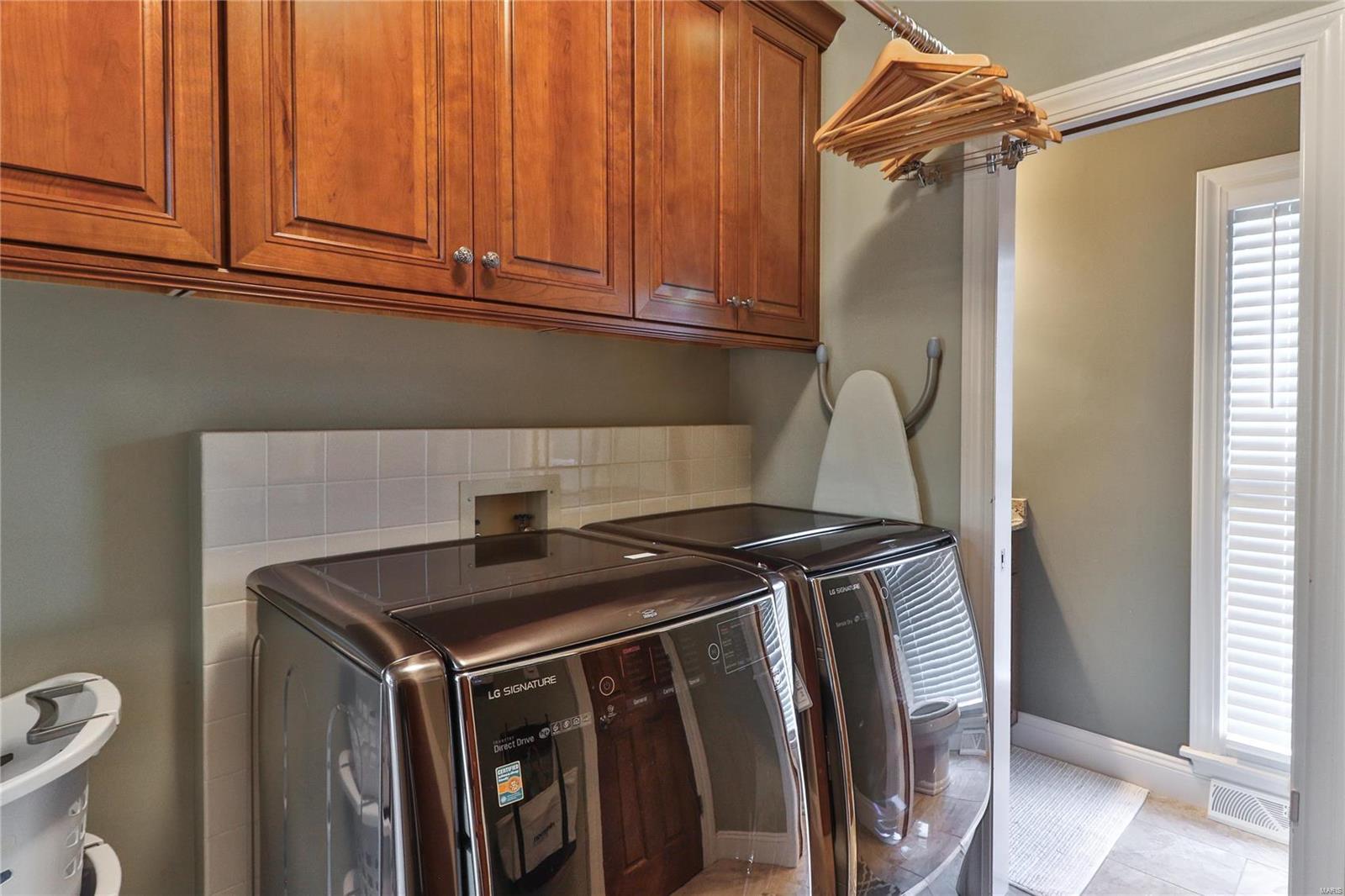 Frontenac Place - Residential