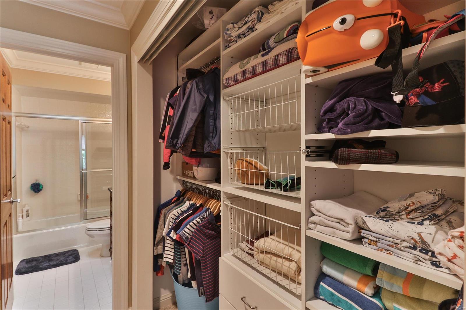 Frontenac Place - Residential