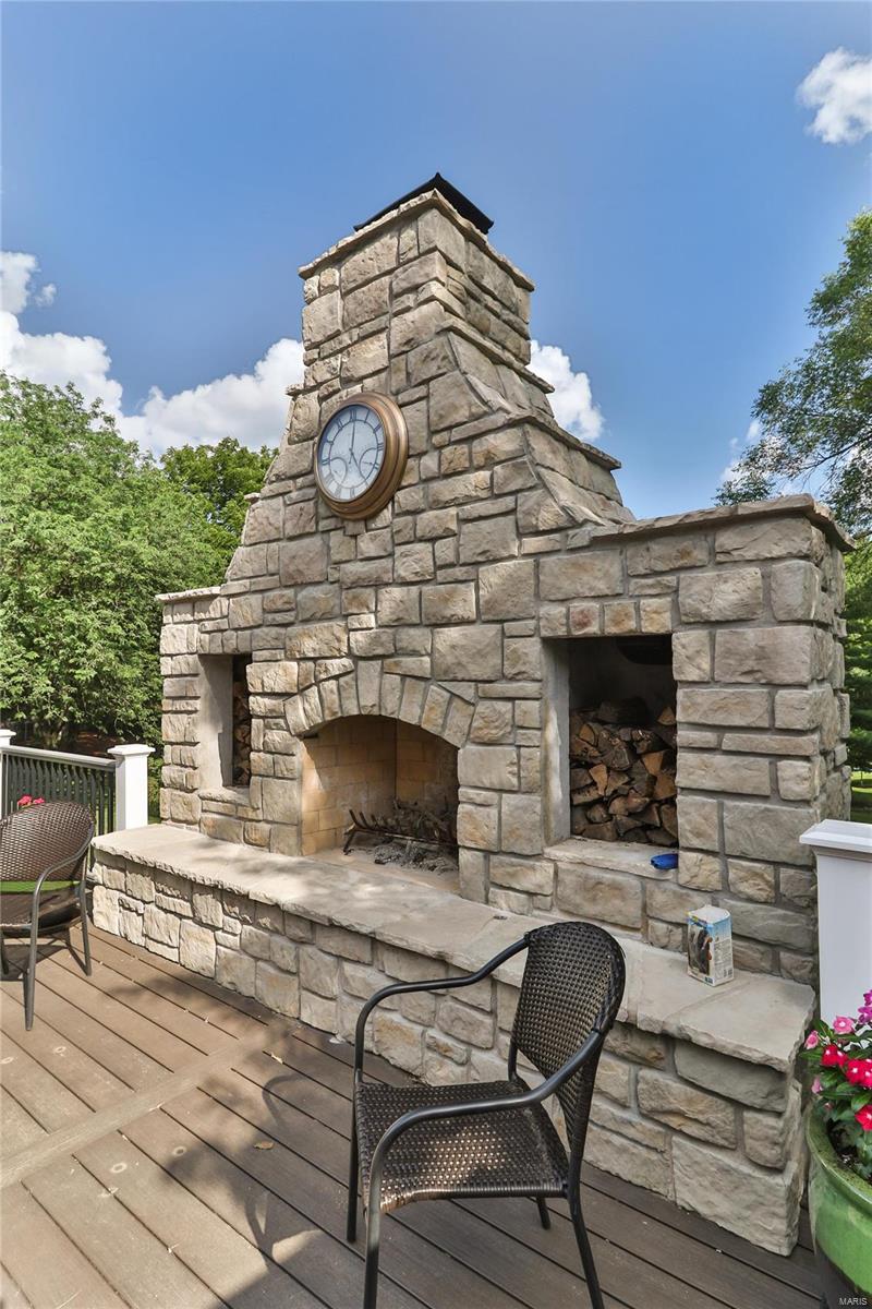 Frontenac Place - Residential