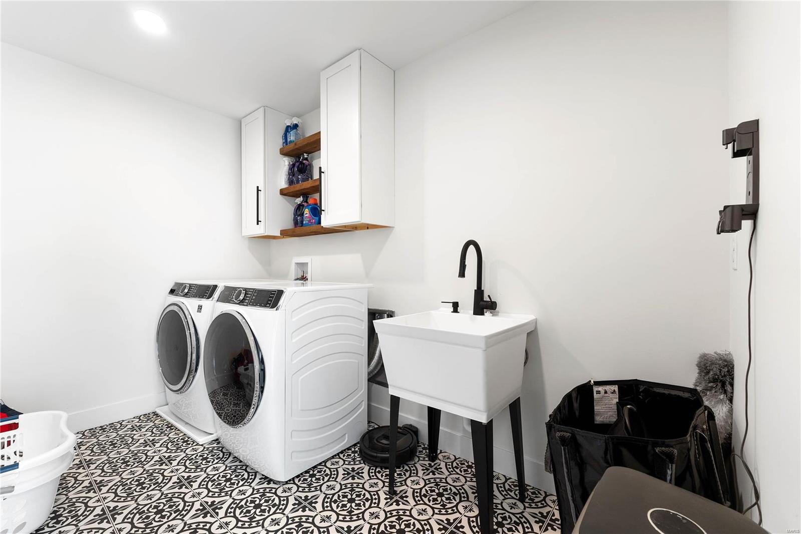 McLain Tr - Residential