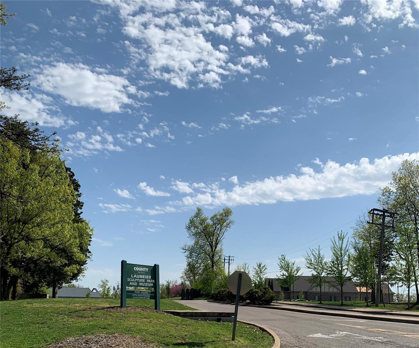 Alberts Laumeier - Land