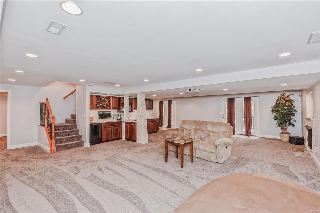 Winding Trails - Residential