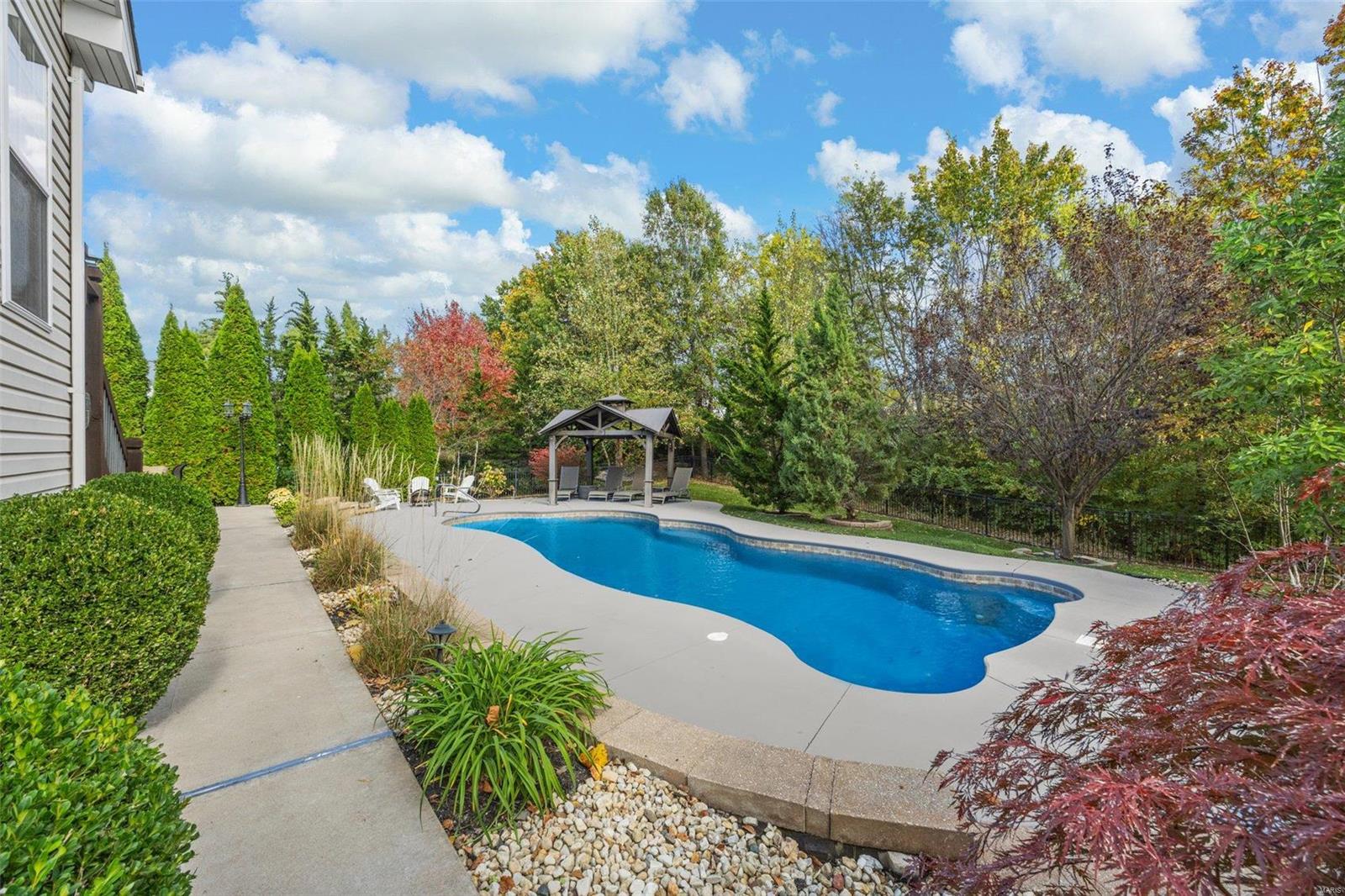 Manors Of Lucerne - Residential