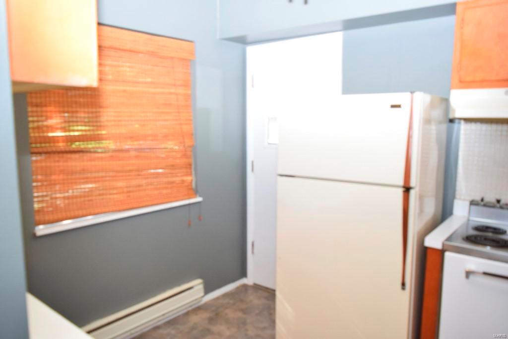 Hazelcrest Condo - Residential