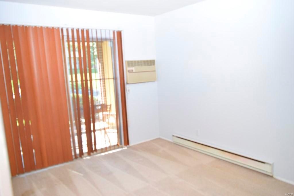 Hazelcrest Condo - Residential