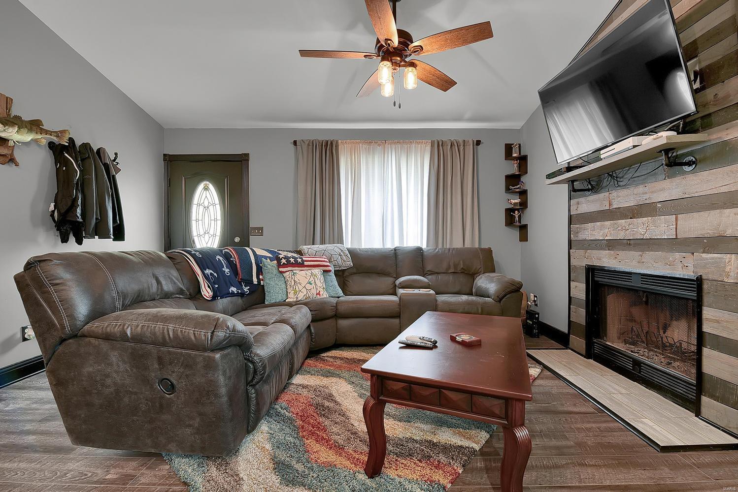 Stone Ridge Condos - Residential