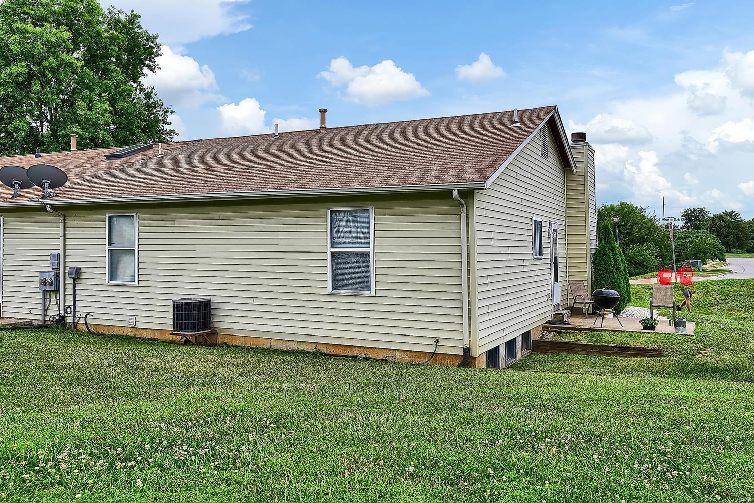 Stone Ridge Condos - Residential