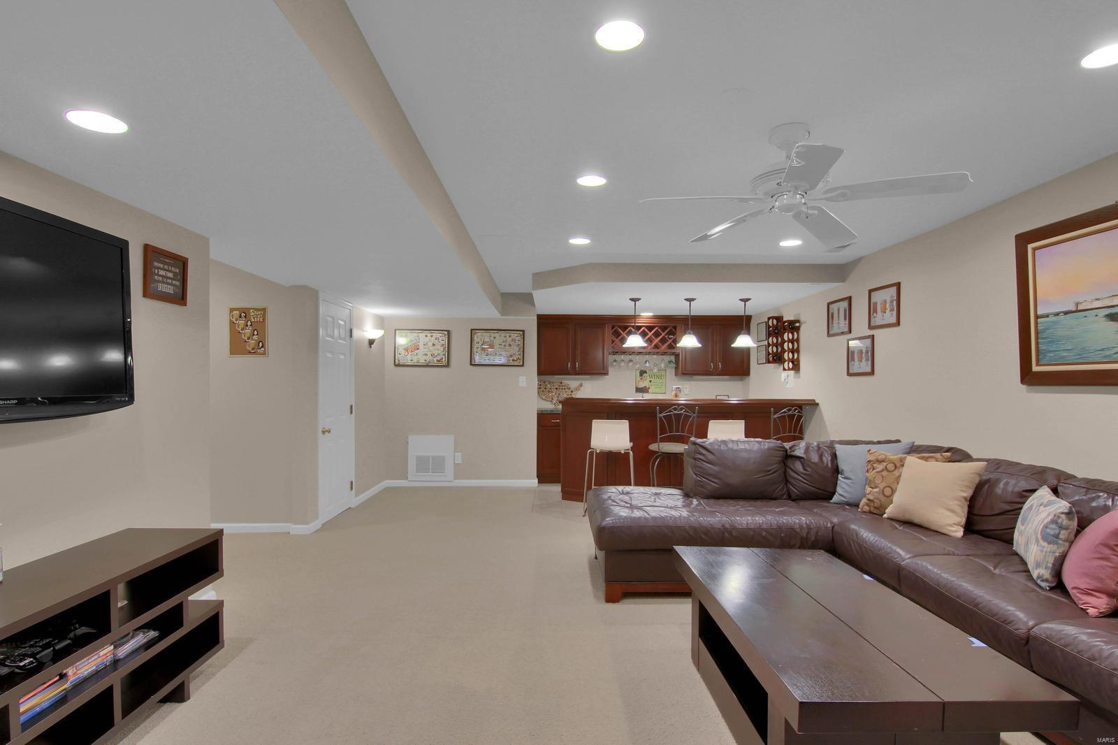 Chesterfield Farms One - Residential