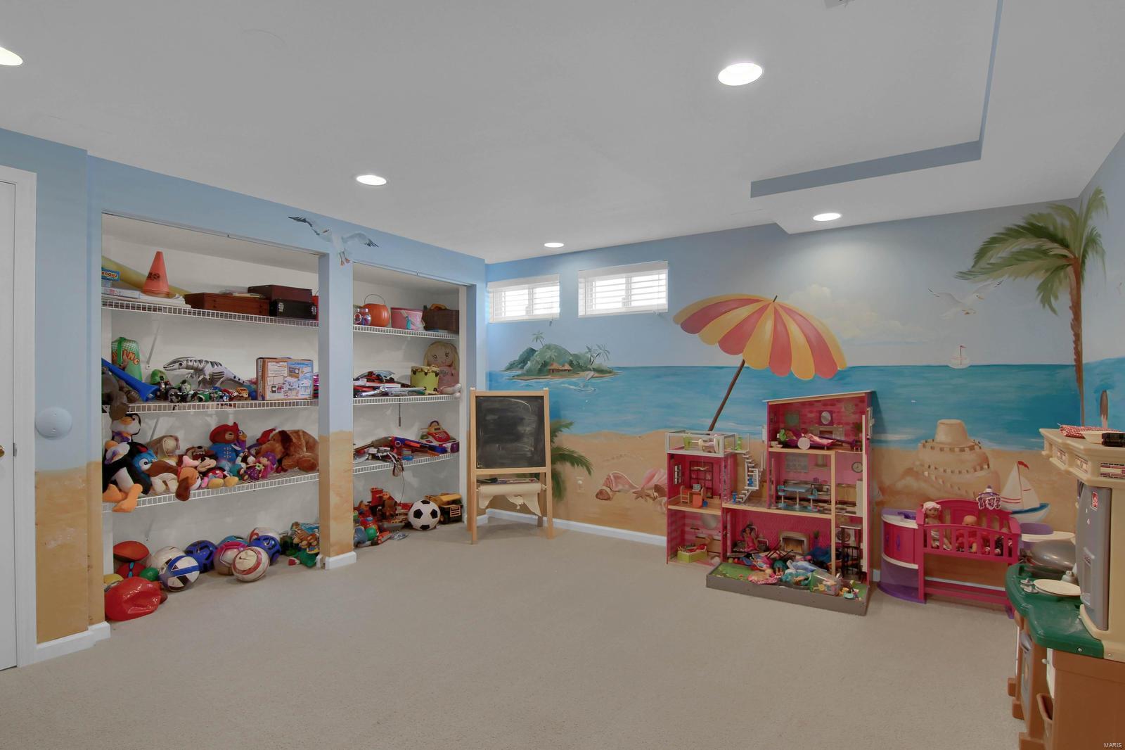 Chesterfield Farms One - Residential