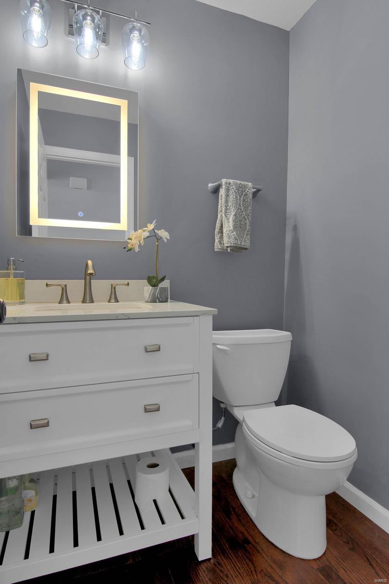 Chesterfield Farms One - Residential