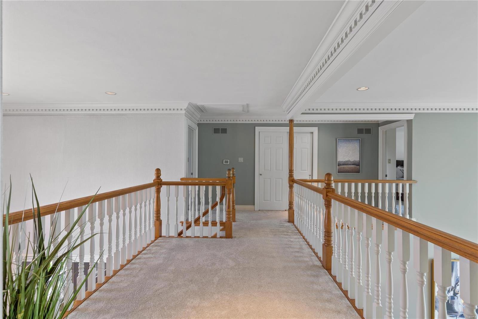 Manors Of Town & Country Bristol Manor - Residential