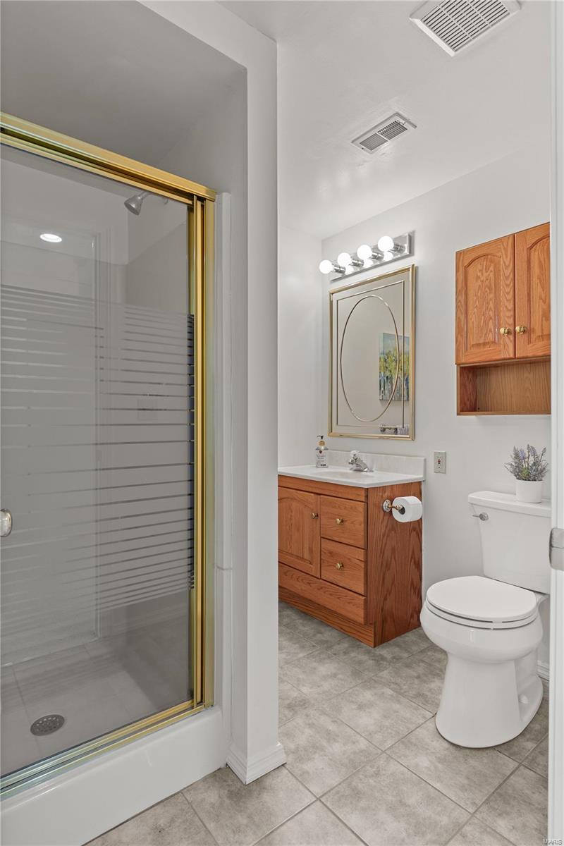 Manors Of Town & Country Bristol Manor - Residential