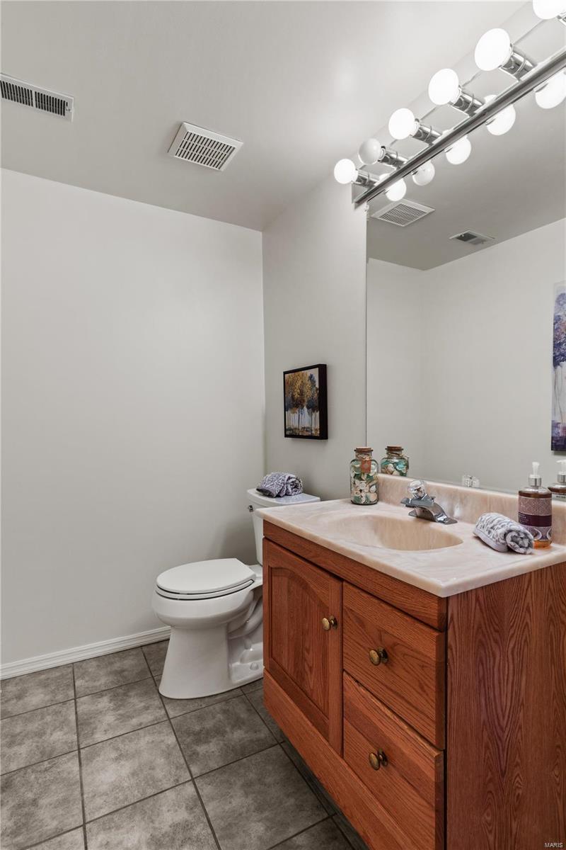 Manors Of Town & Country Bristol Manor - Residential