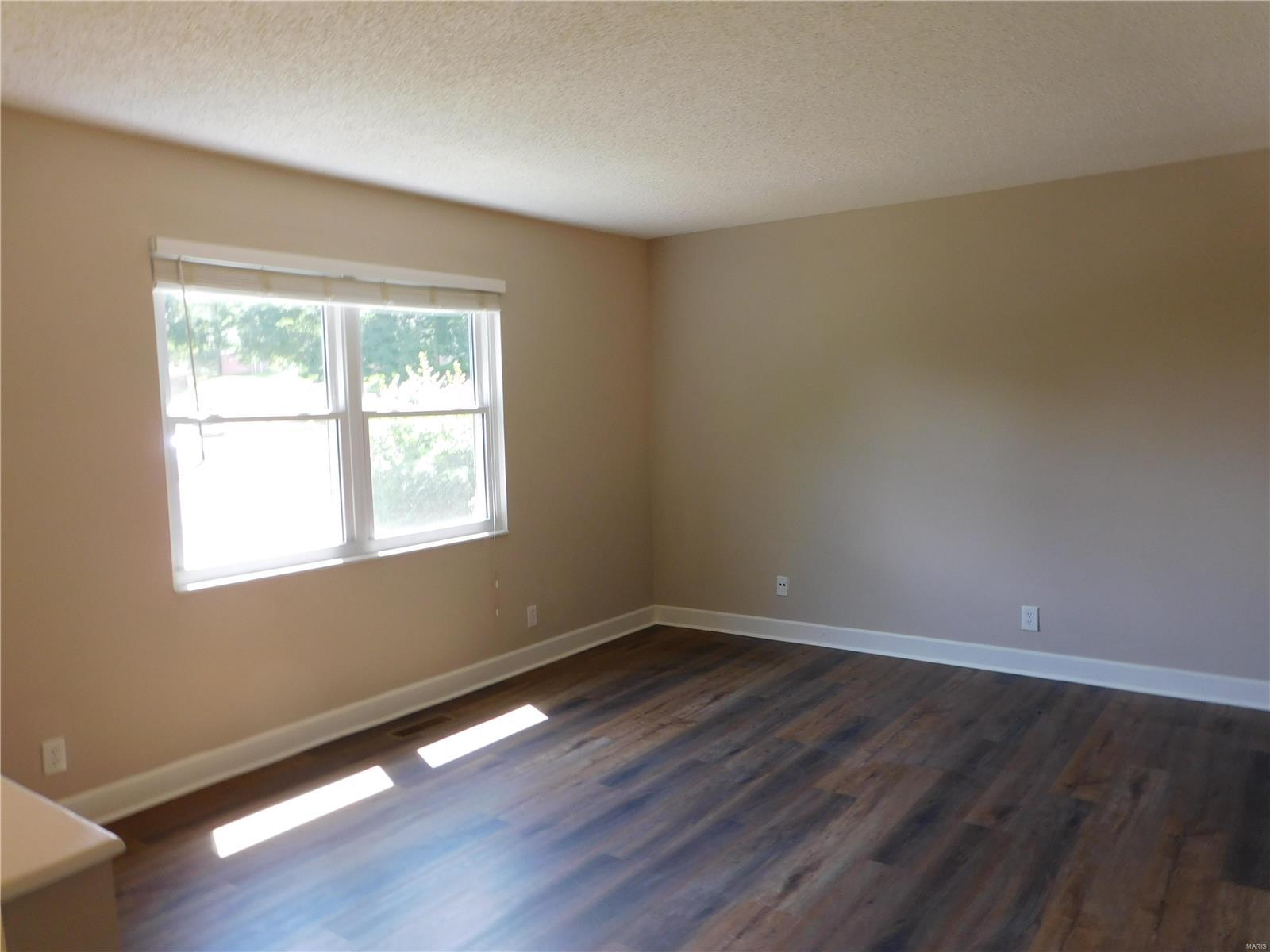 Scenic Mdws 3 - Residential