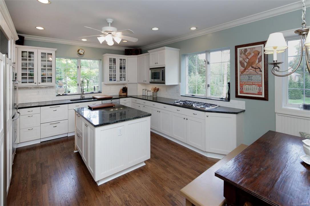 Briarcliff Lts 9 & 10 Bdy Adj - Residential