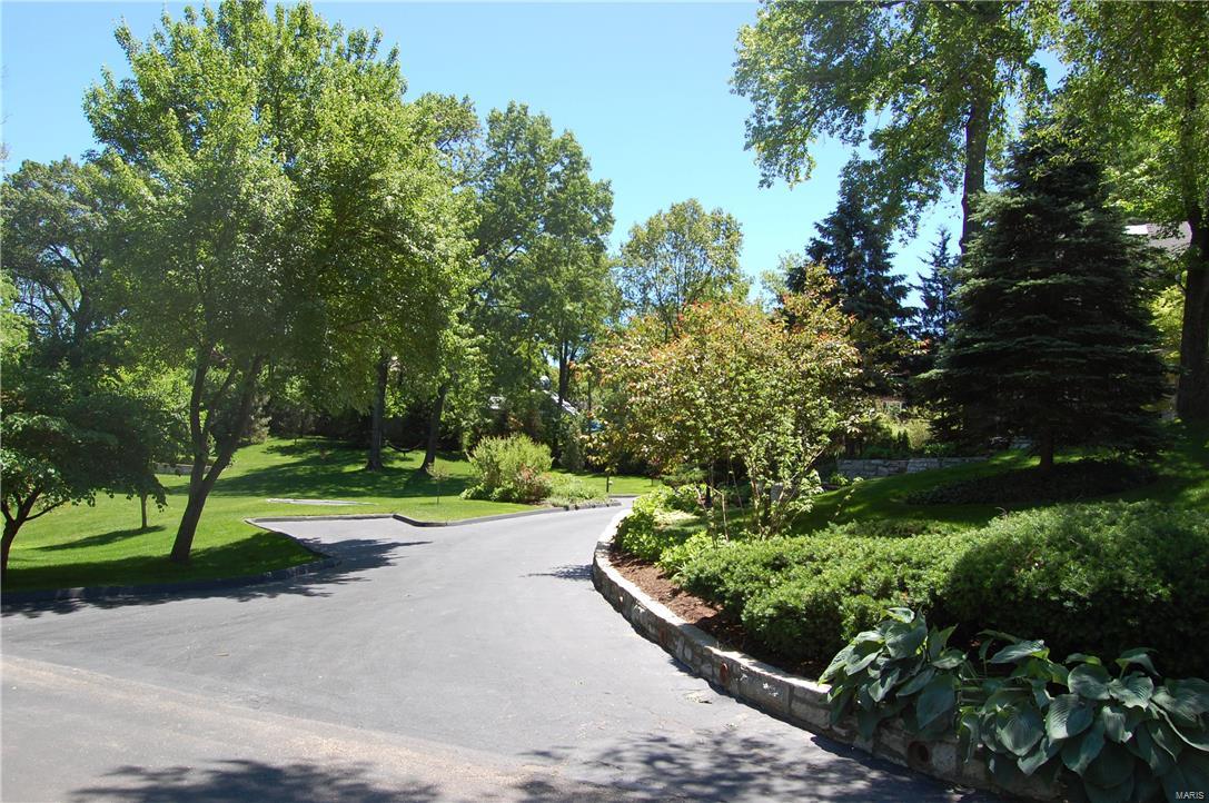 Briarcliff Lts 9 & 10 Bdy Adj - Residential