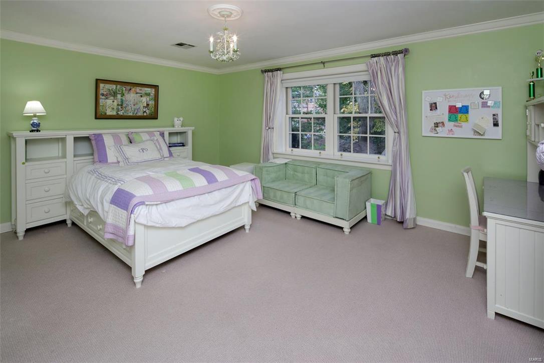 Briarcliff Lts 9 & 10 Bdy Adj - Residential