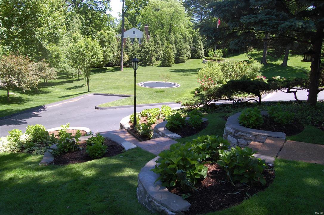 Briarcliff Lts 9 & 10 Bdy Adj - Residential