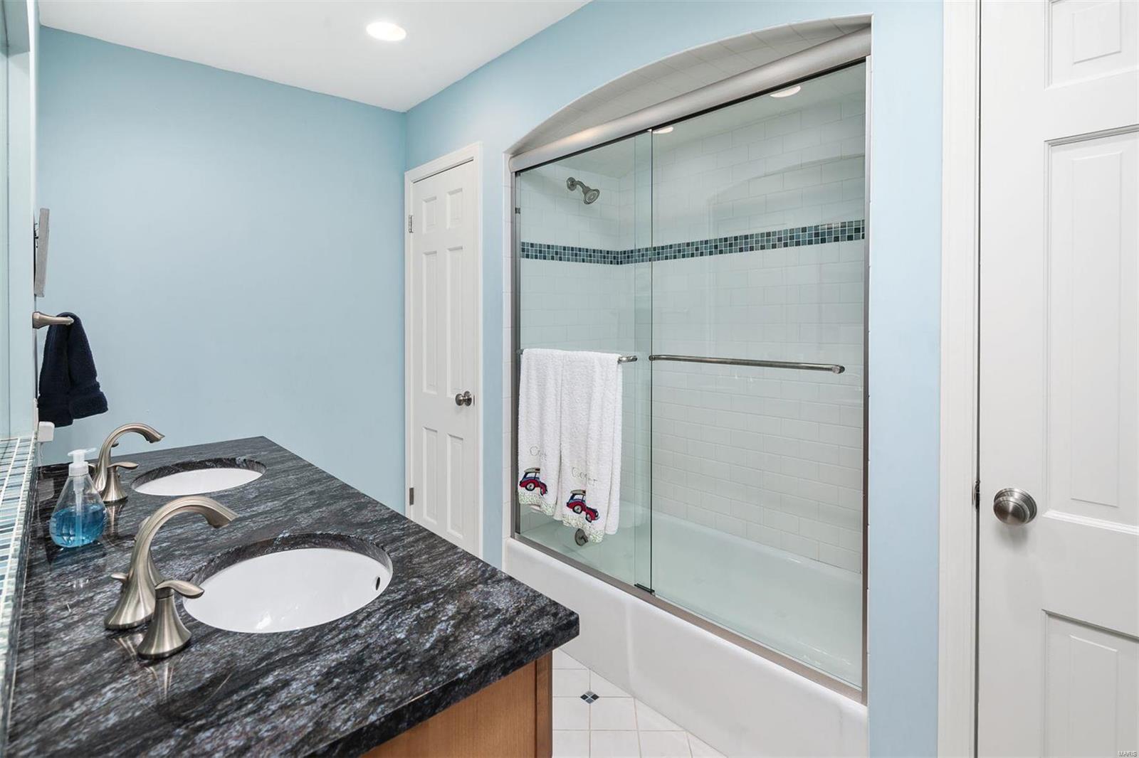 Gouvenor Lane - Residential