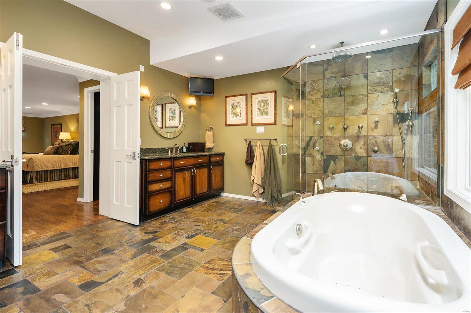 Gouvenor Lane - Residential