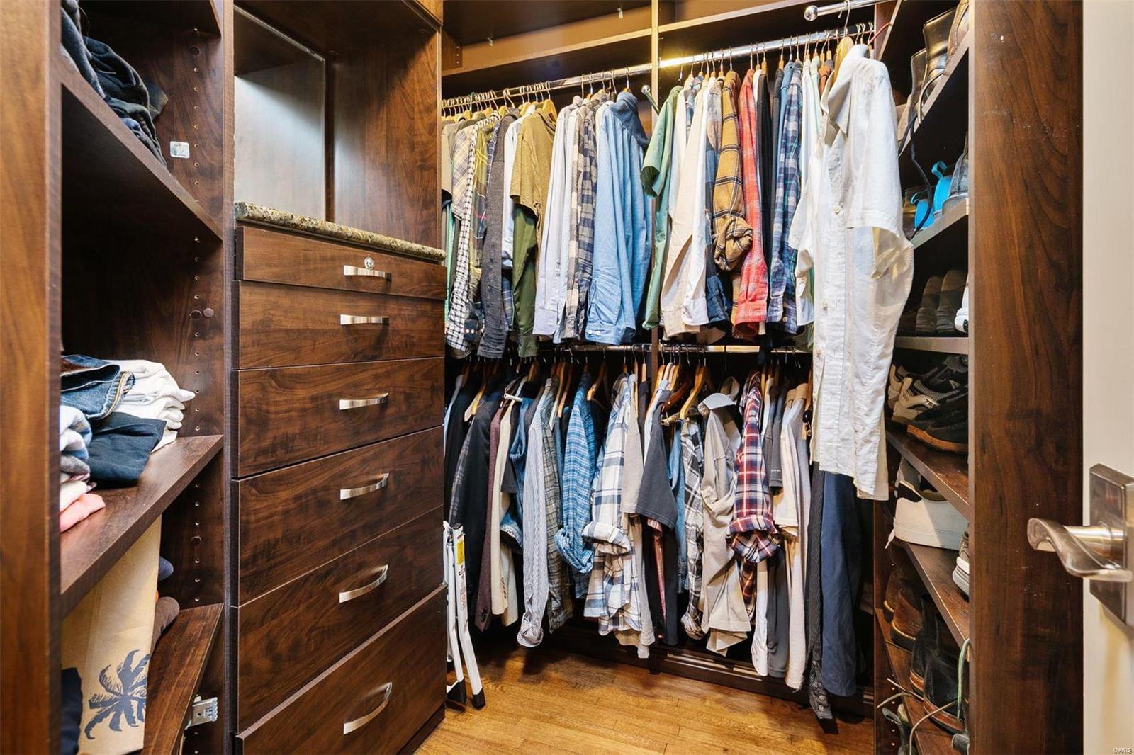 Gouvenor Lane - Residential