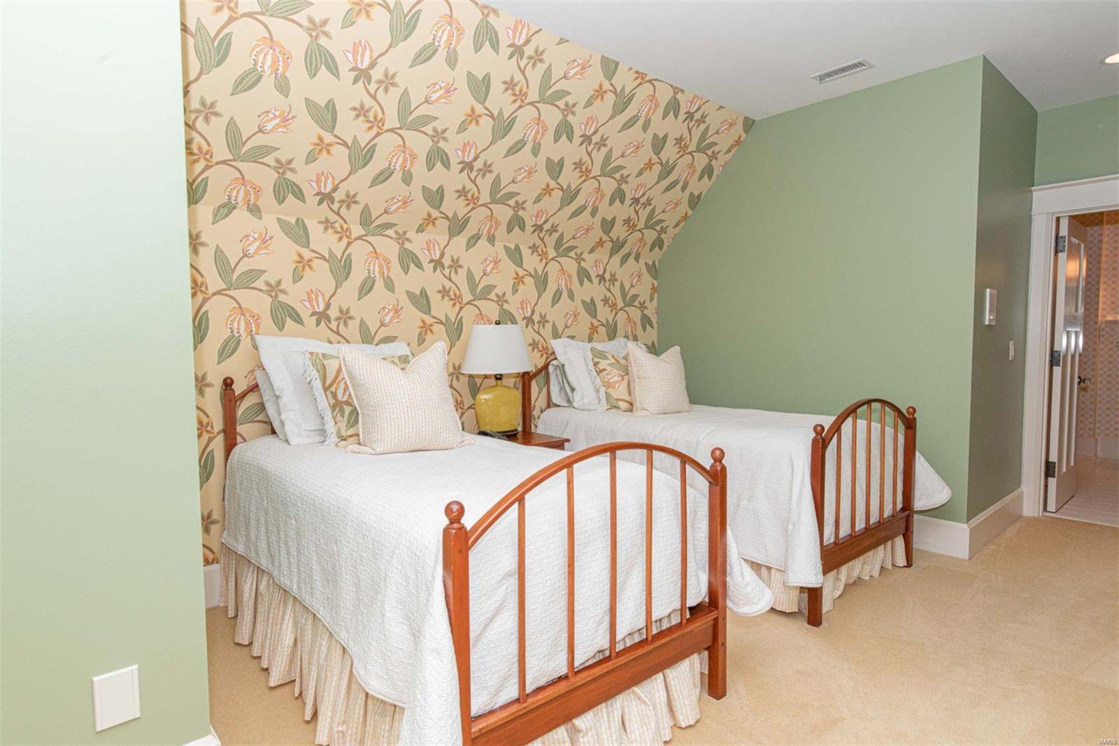 Wildhorse Spring Farm Ten - Residential