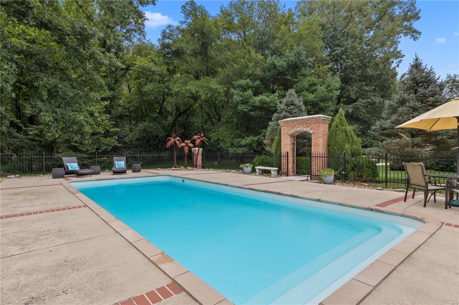 Brookhollow - Residential