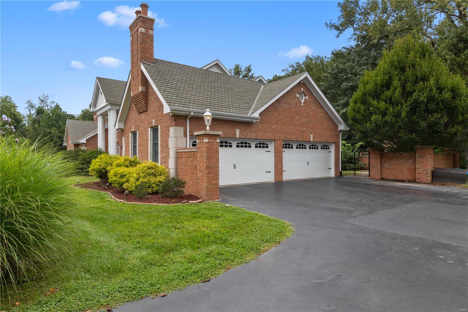 Brookhollow - Residential