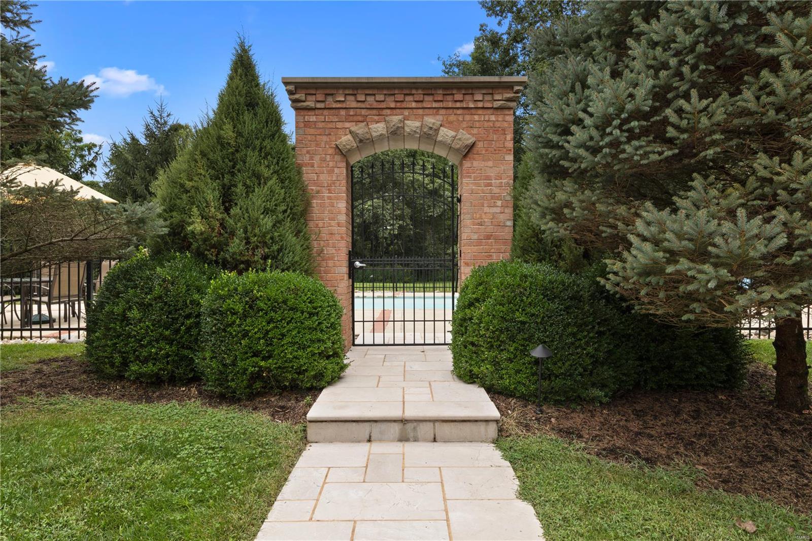 Brookhollow - Residential