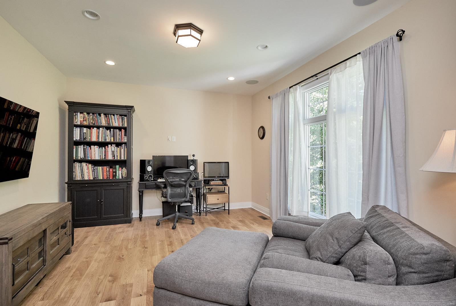 Webster Groves - Residential