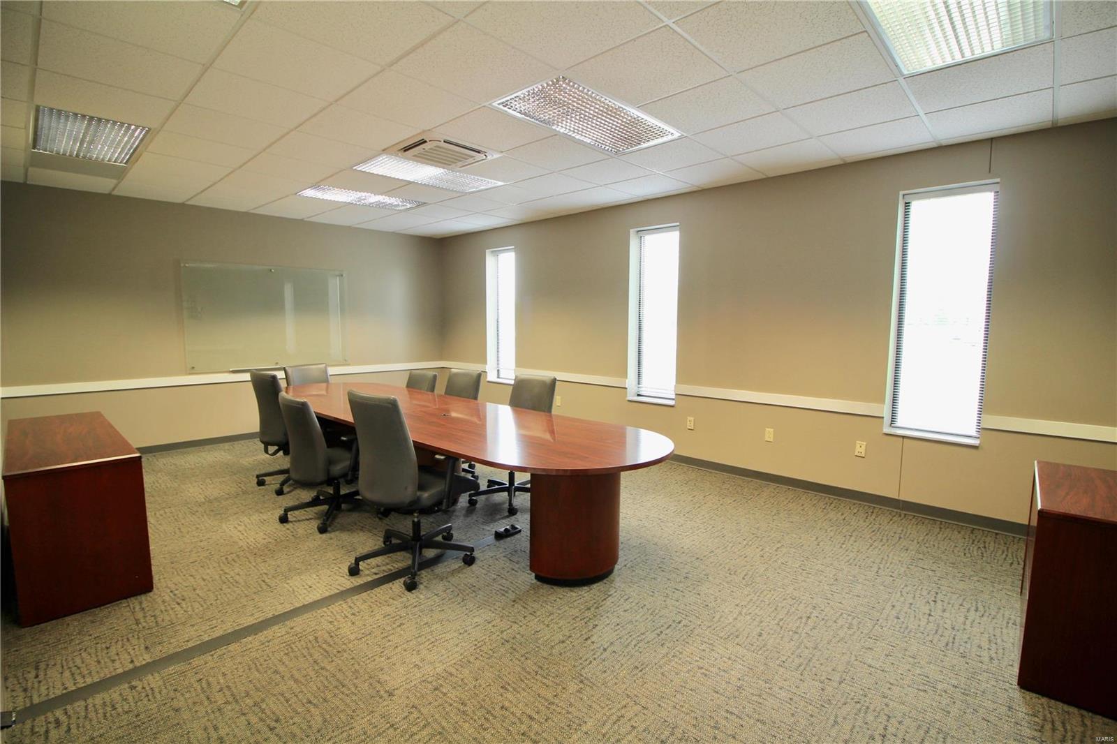 n/a - Commercial Sale