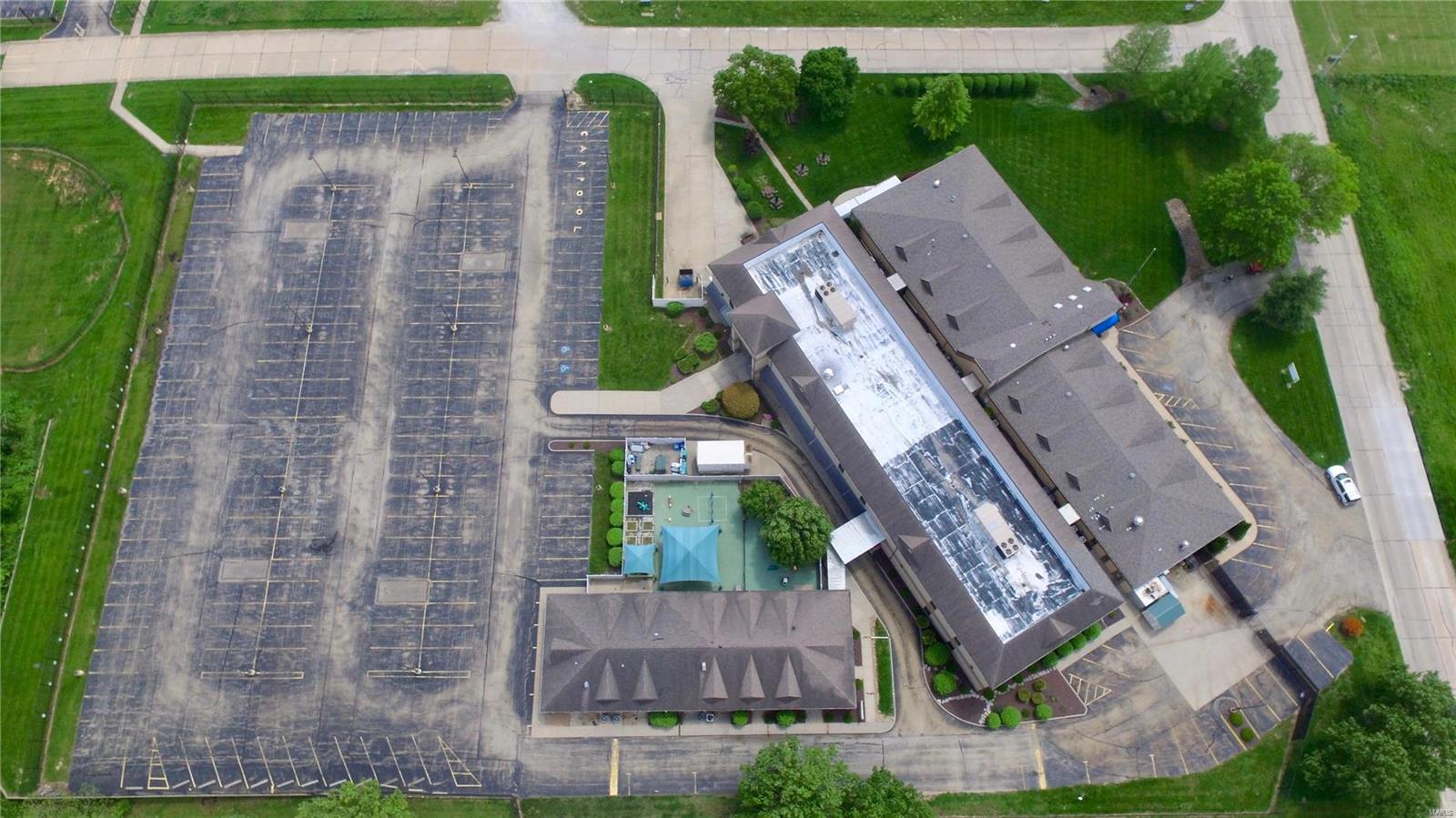 n/a - Commercial Sale