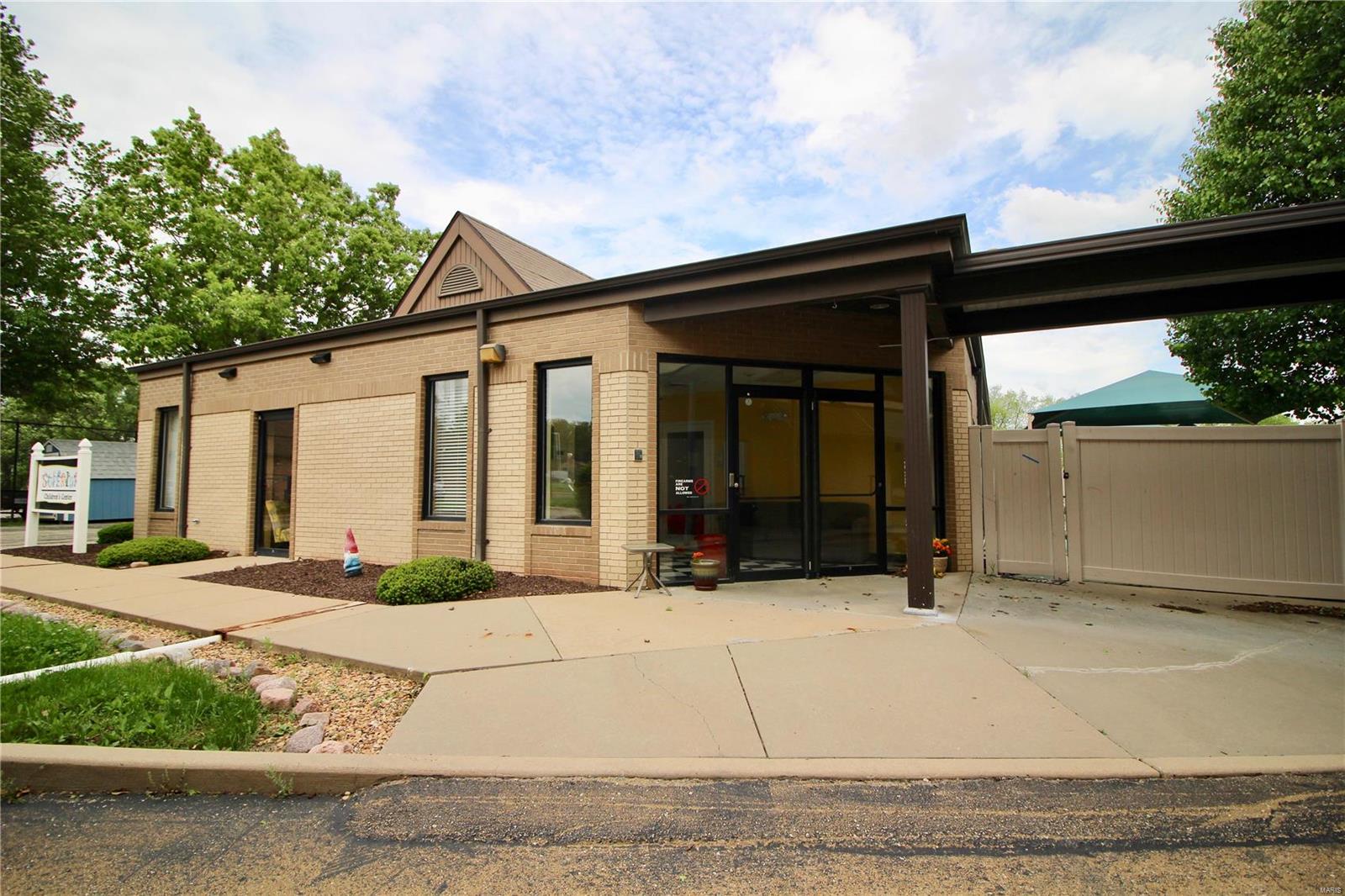 n/a - Commercial Sale