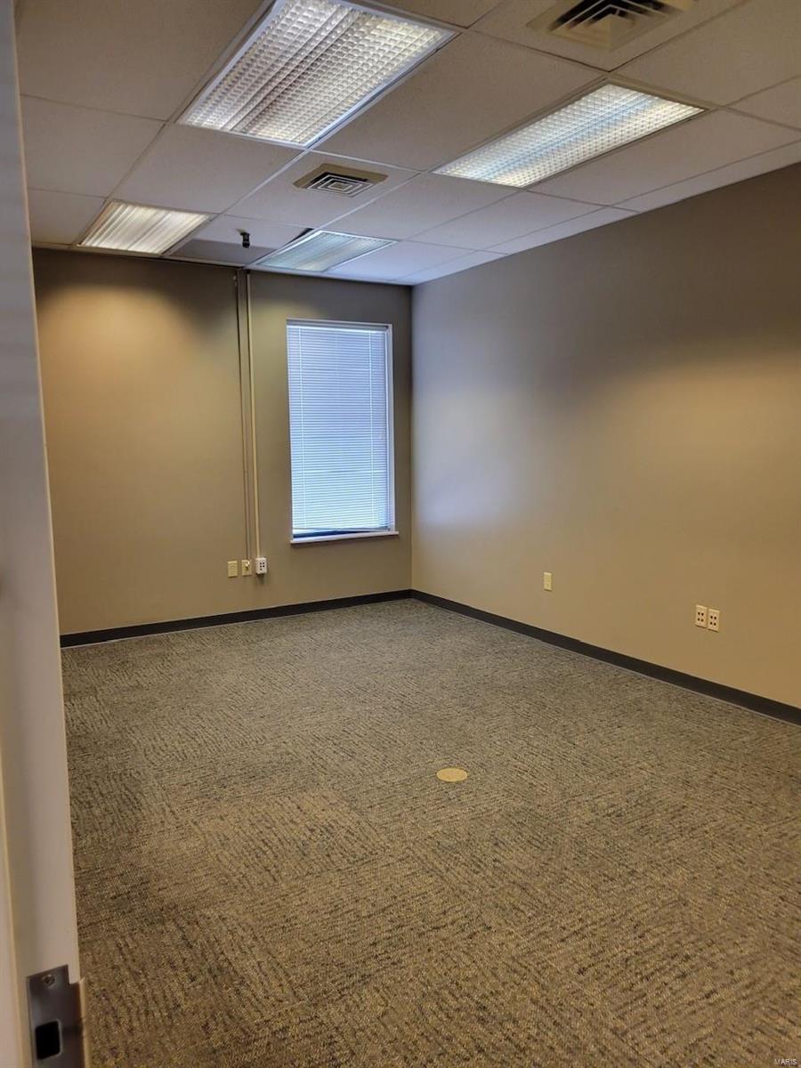 n/a - Commercial Sale