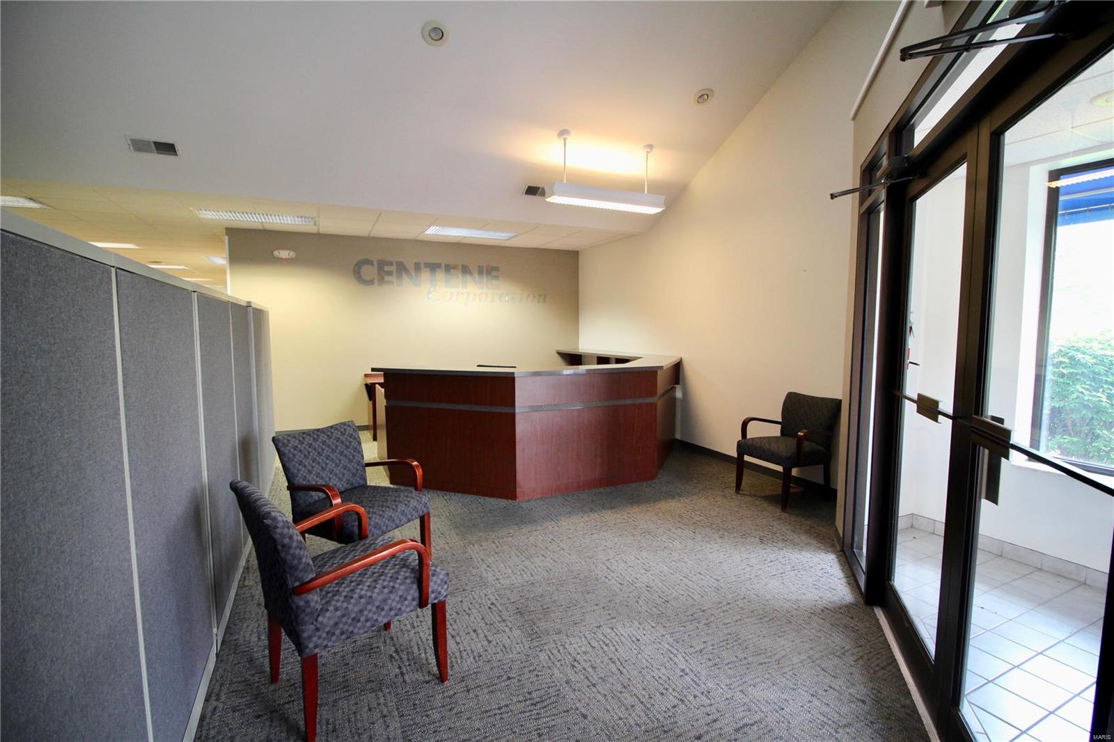 n/a - Commercial Sale