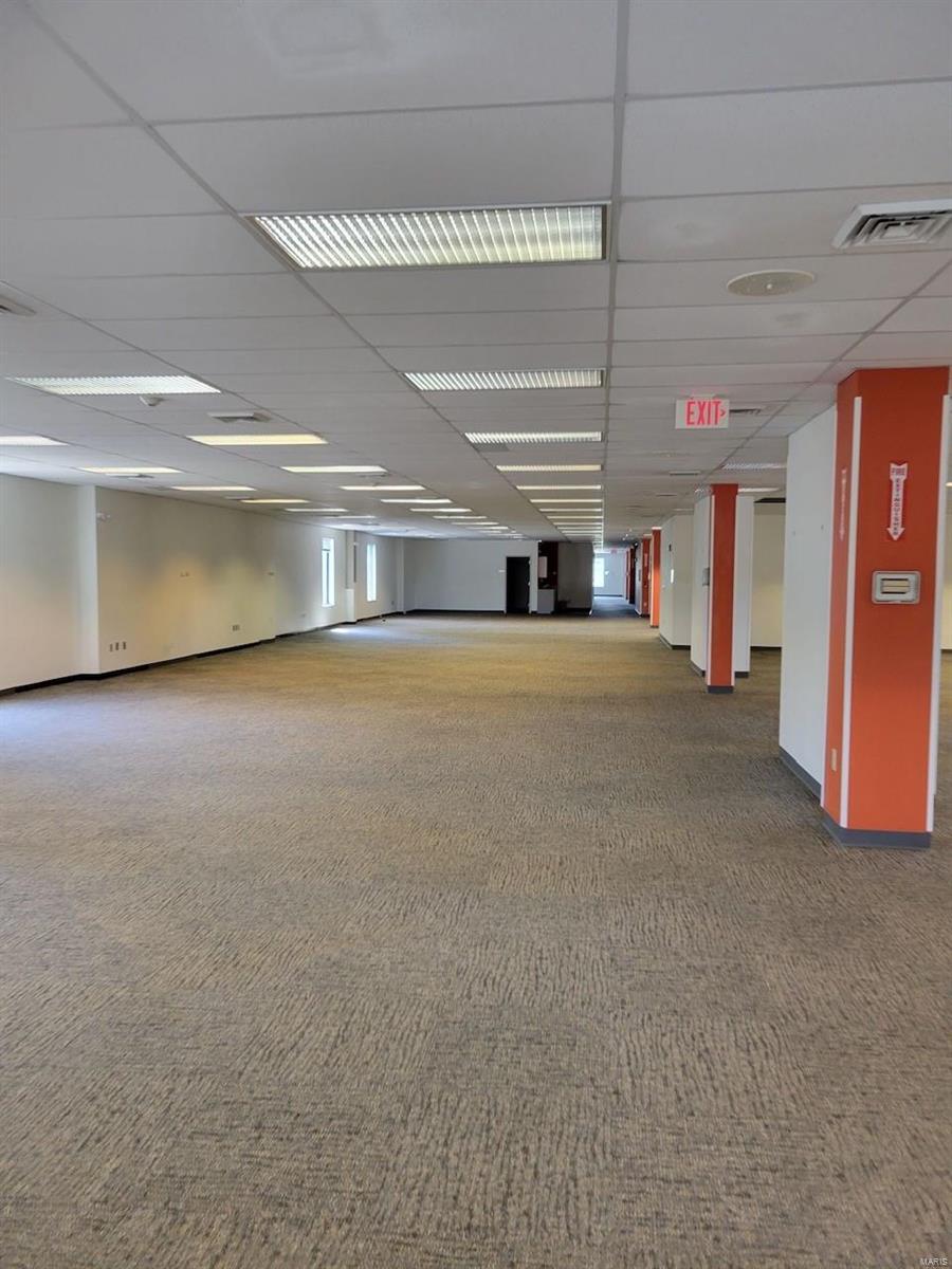 n/a - Commercial Sale