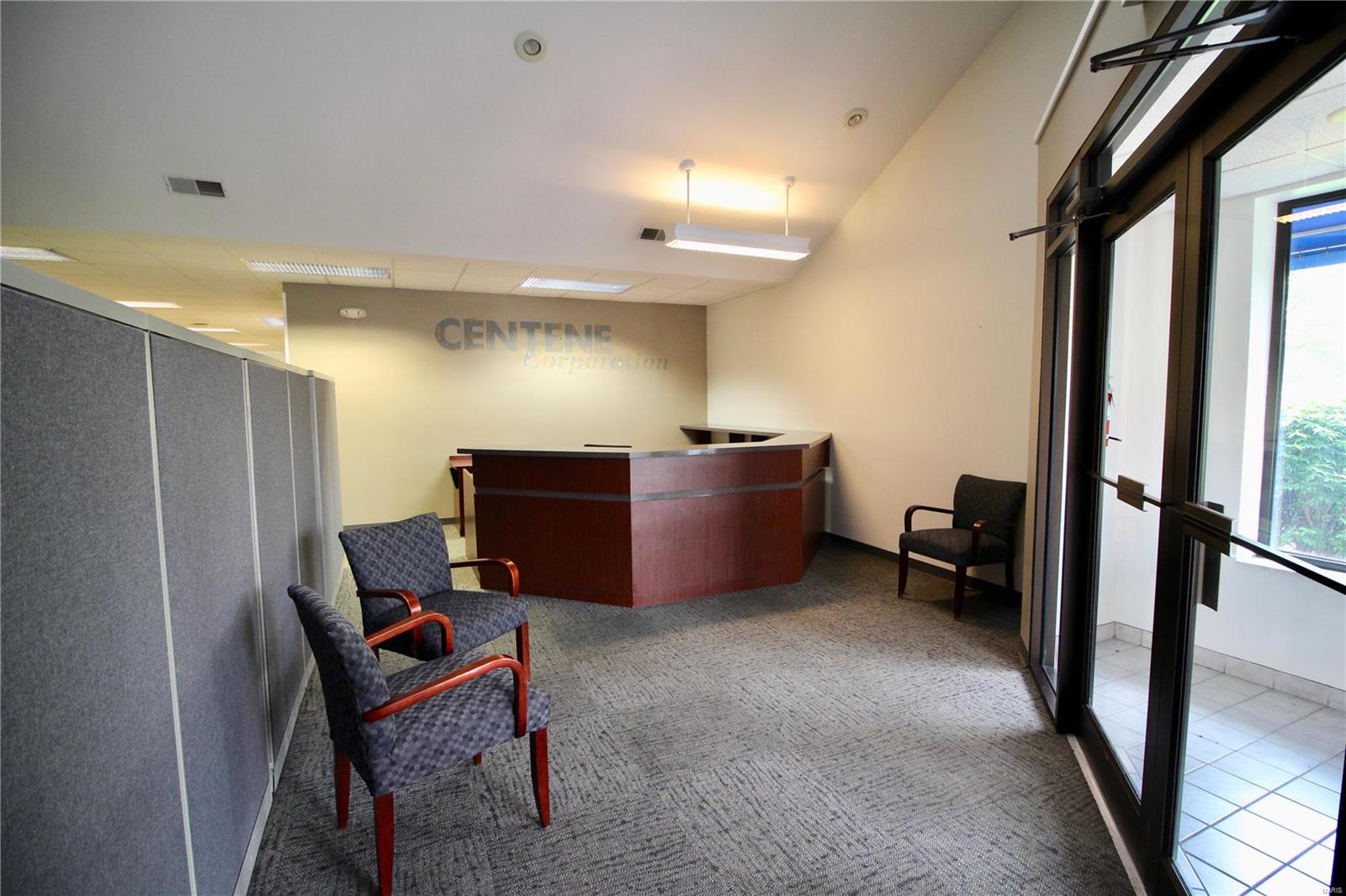 n/a - Commercial Sale