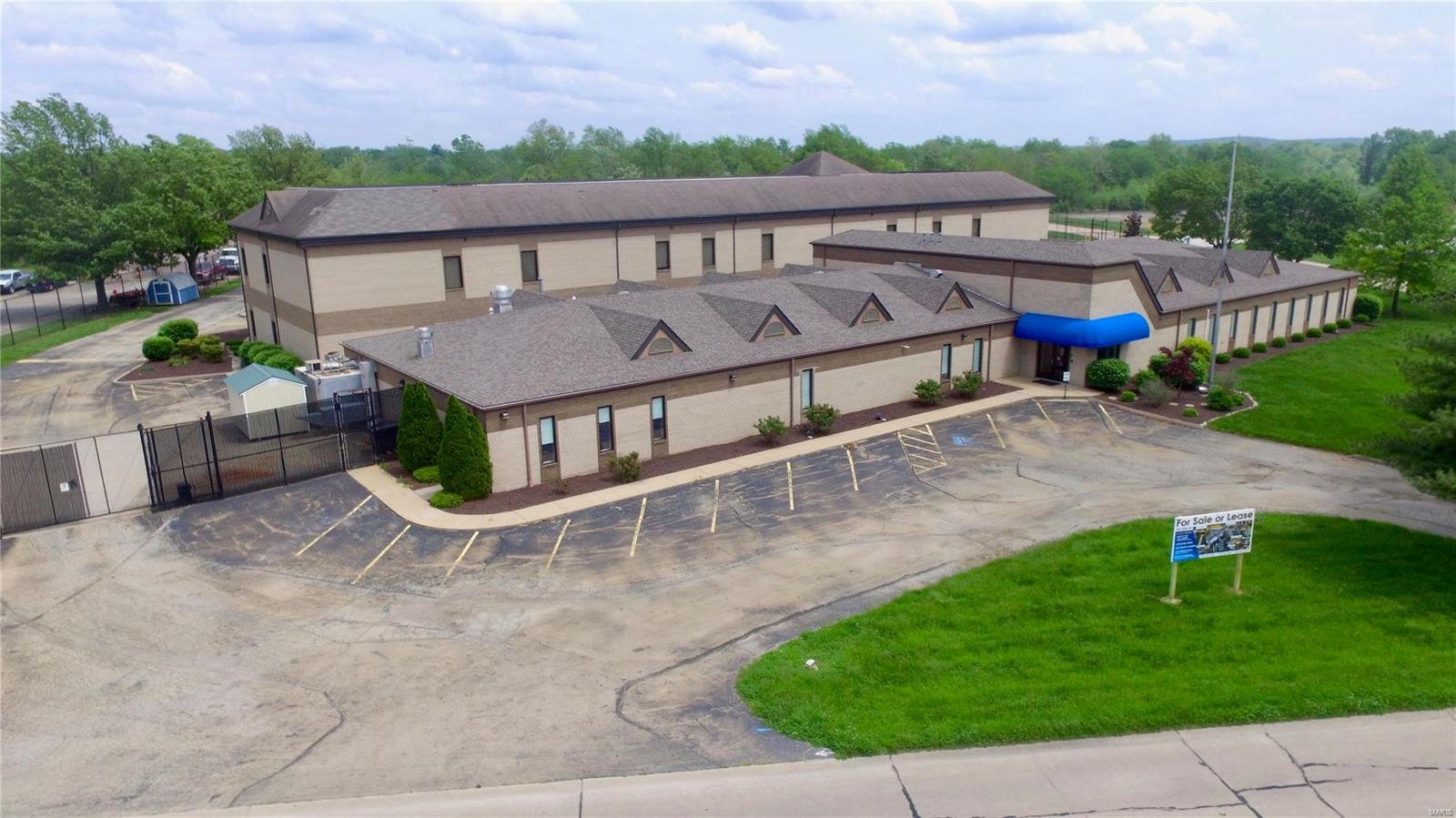 n/a - Commercial Sale