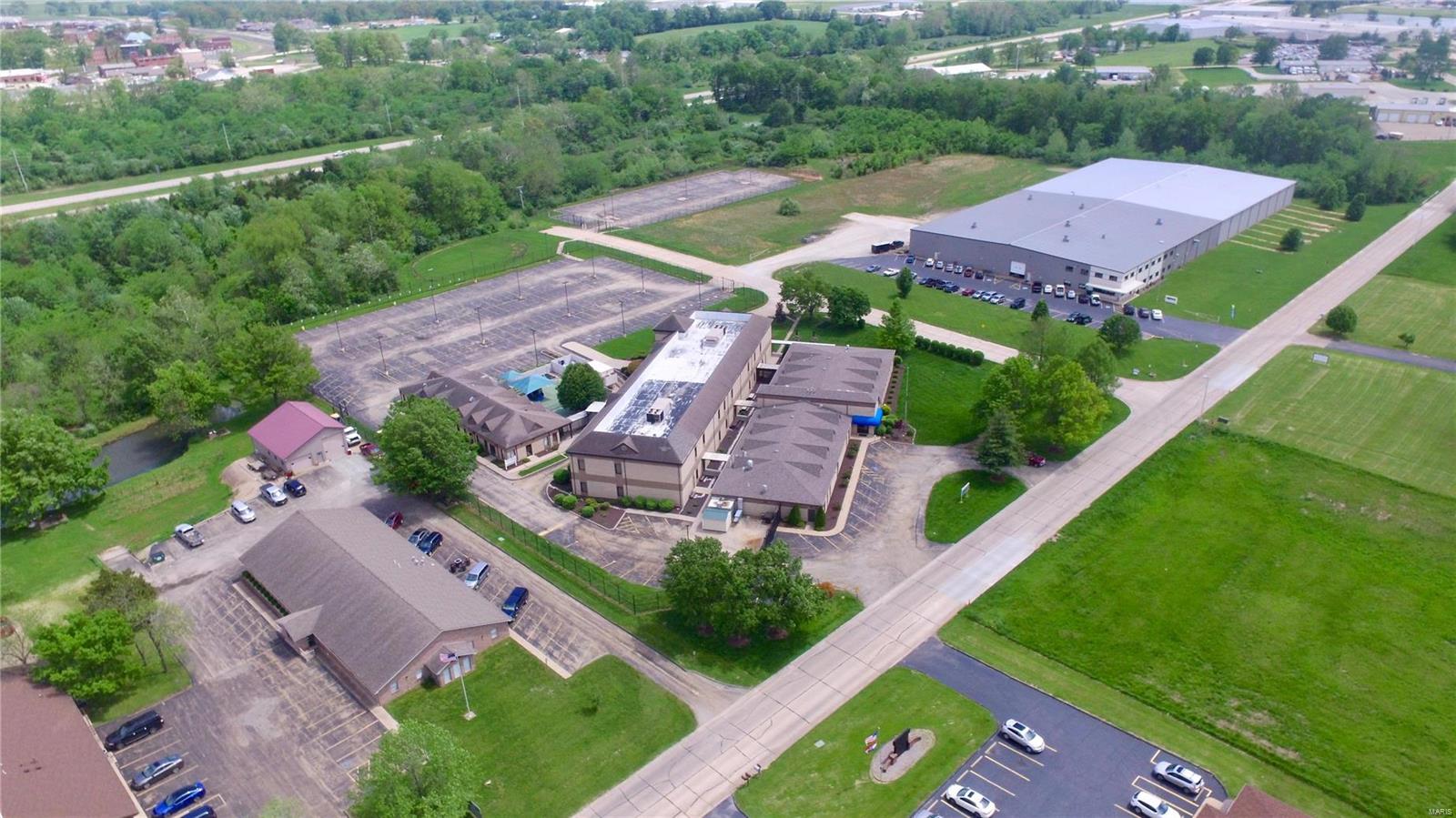 n/a - Commercial Sale