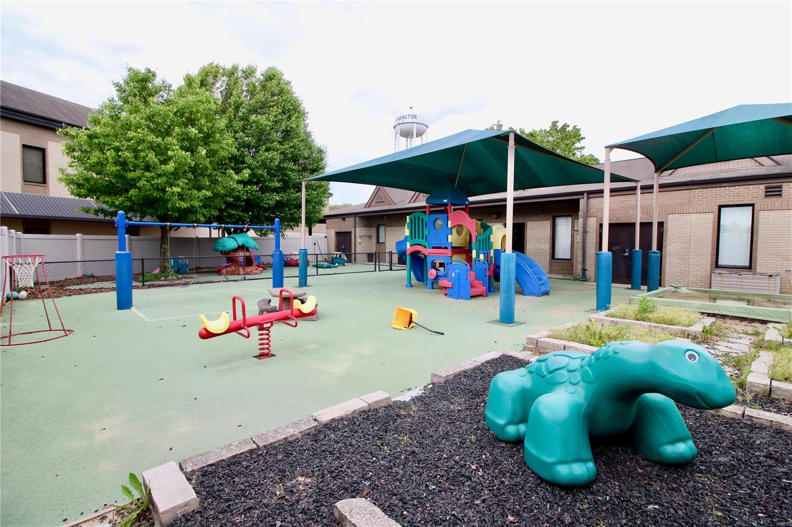 n/a - Commercial Sale