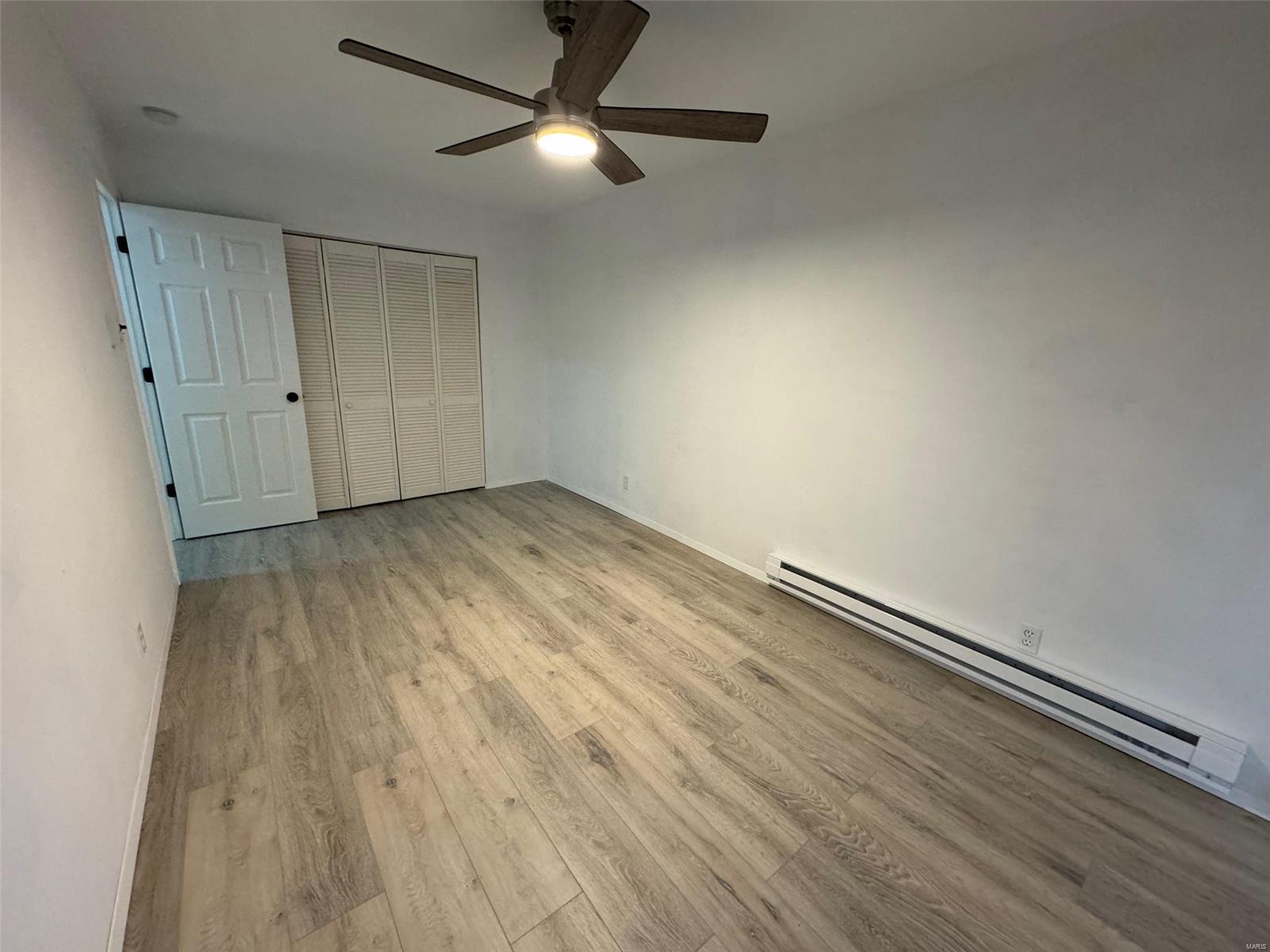 Hazelcrest Condo - Residential