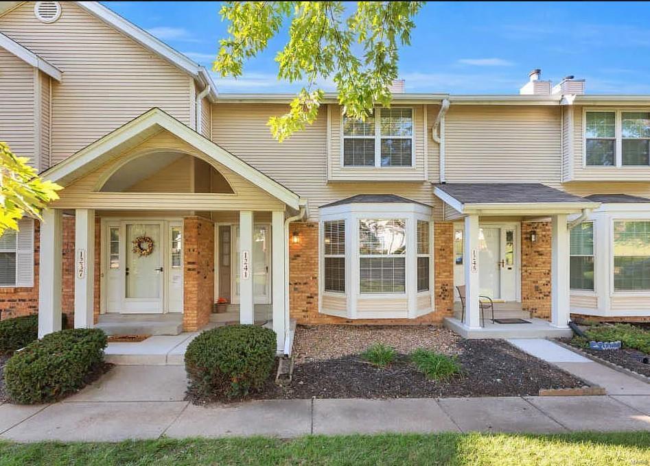 Villages of Windwood - Residential Lease