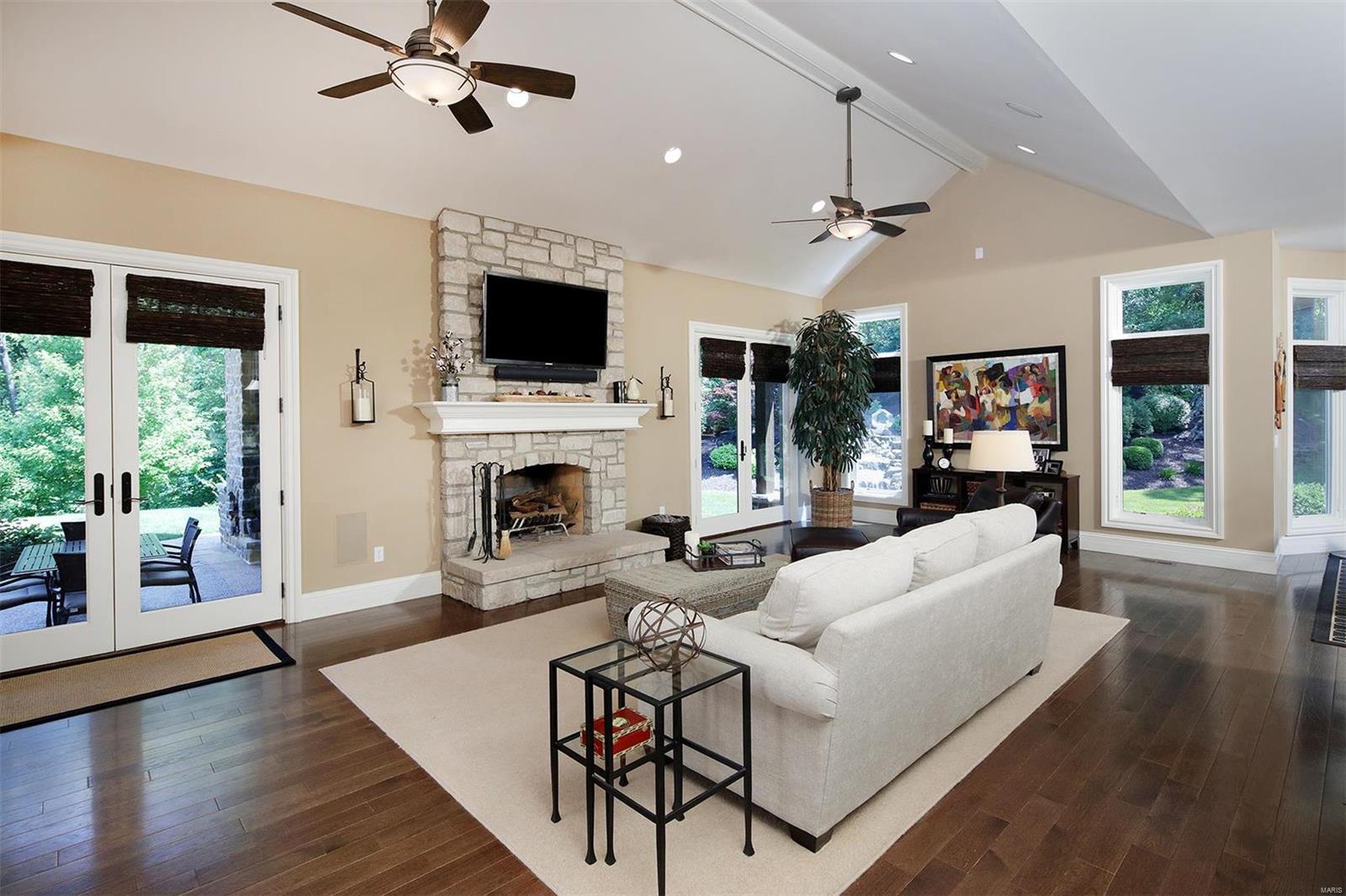 Fox Hill Farms - Residential