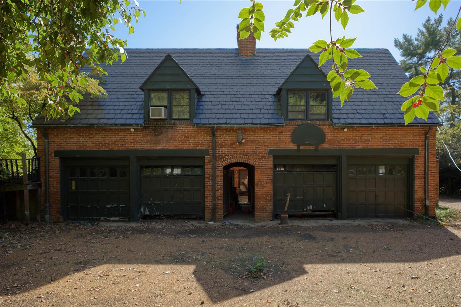 New St Louis Country Club - Residential