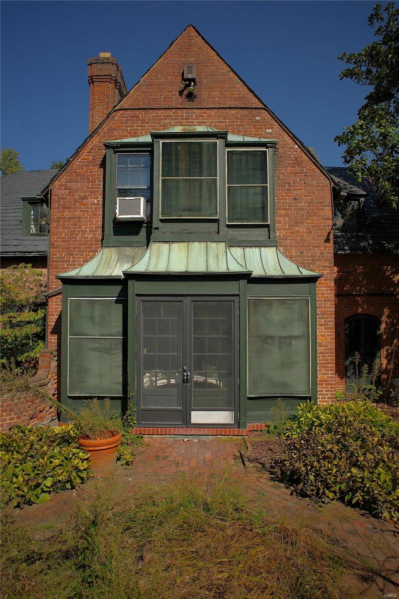 New St Louis Country Club - Residential