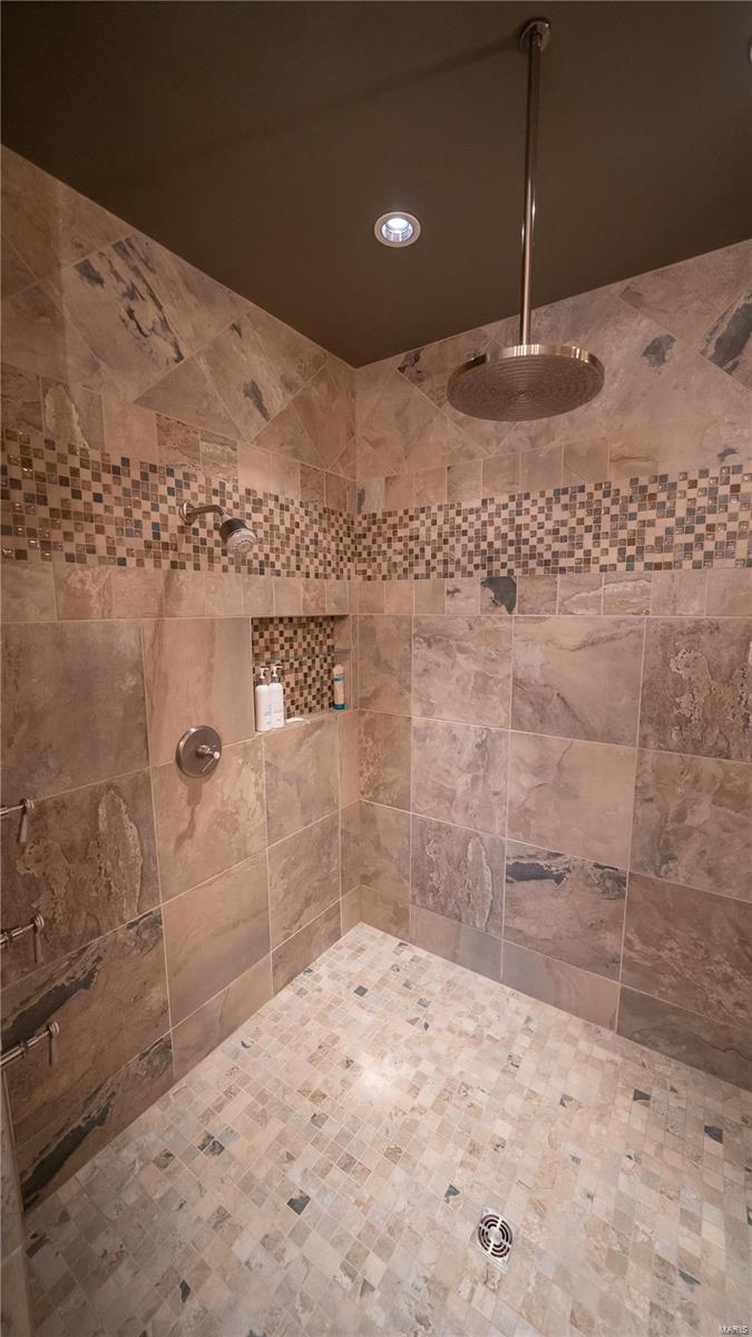 Country Lake Estates - Residential