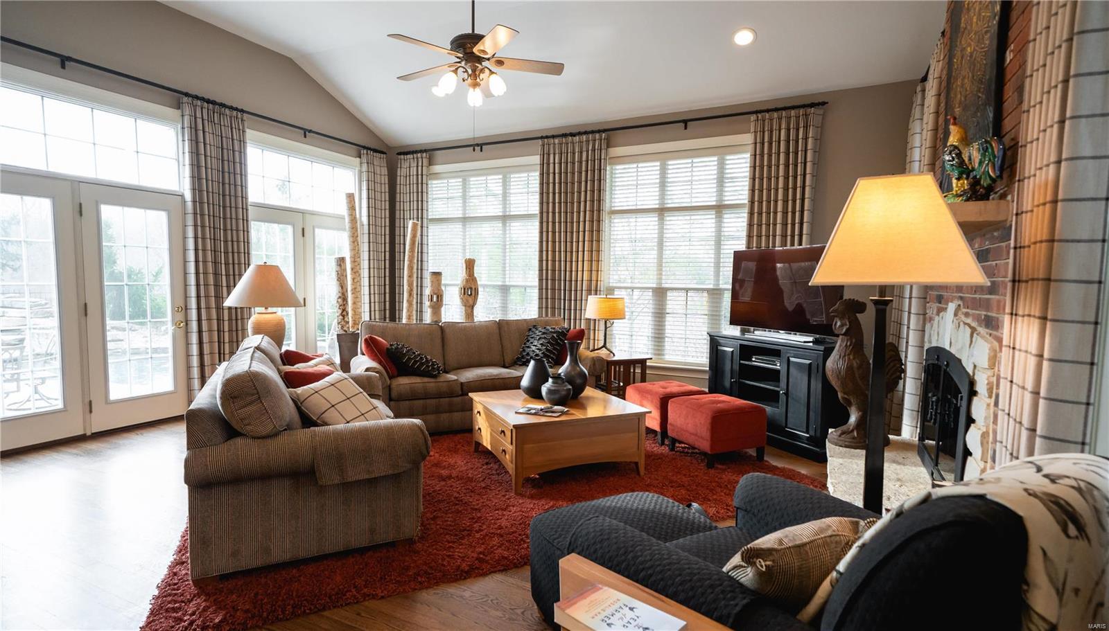 Country Lake Estates - Residential